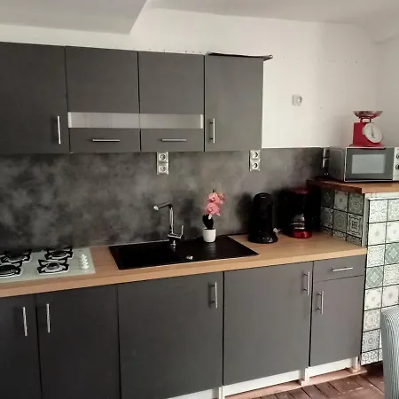 Close To Beaches And Bayeux Apartment